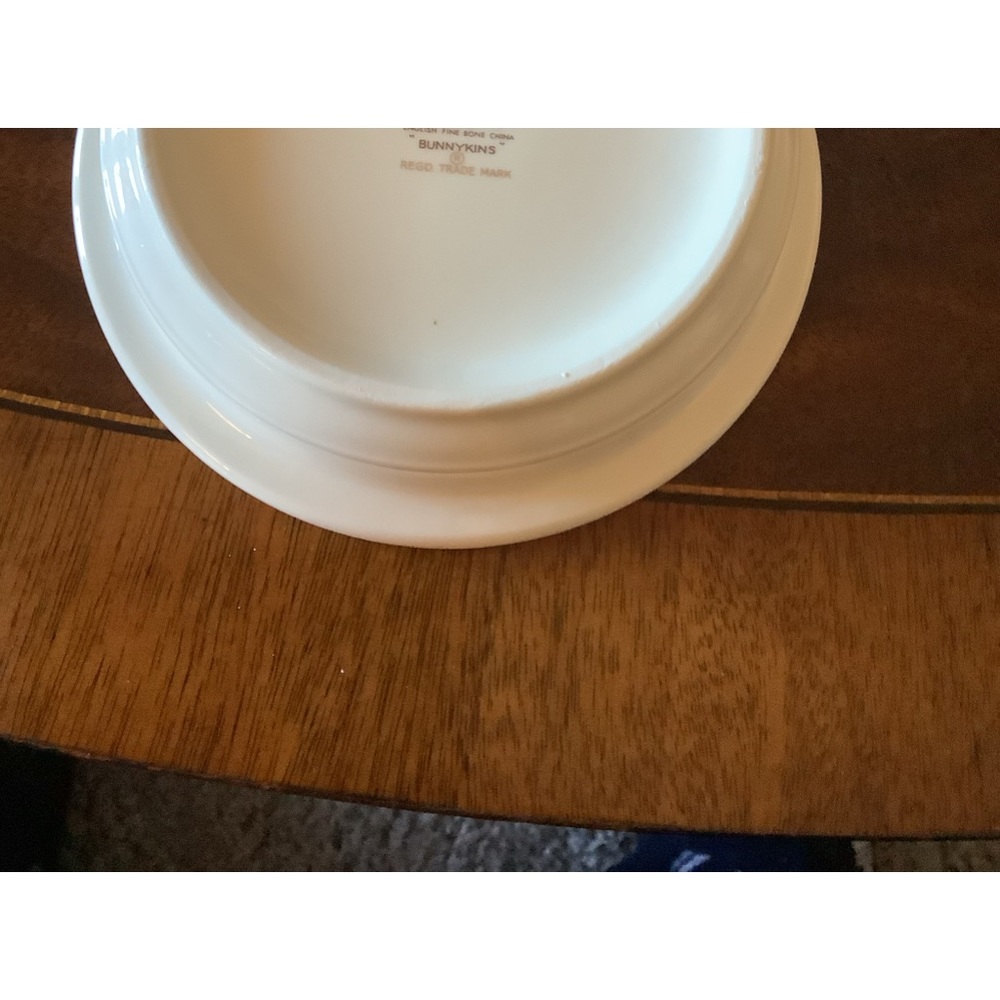 Rare bunnykins royal doulton China bowl